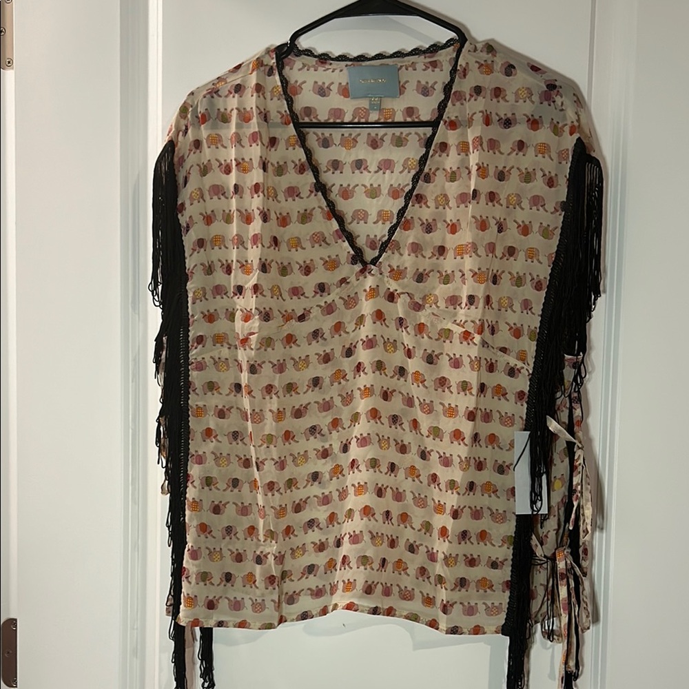 Skies are Blue Elephant Print V-Neck Top with Fringe